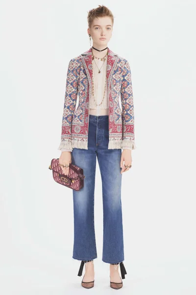 Look 10
